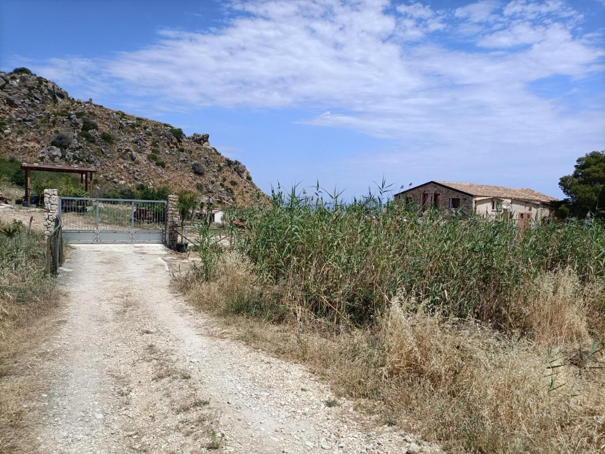 דירות סקופלו Casolare La Torre מראה חיצוני תמונה